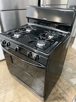 HOT POINT 4 BURNER STOVE 