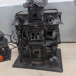 Halloween Hunted Houses And Tree Made Out Of Metal 