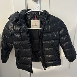 Moncler Coat kids 4T-5T $300