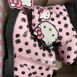 Hello kitty’s kids boots size 10