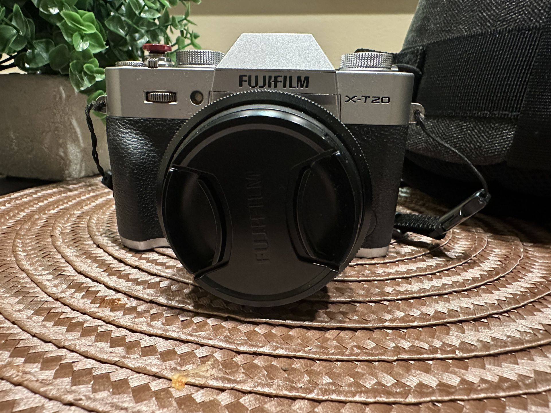 Fujifilm X-T20 Camera