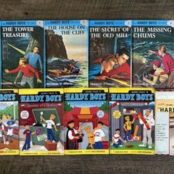 Hardy Boys Mystery Books, Mixed Lot (Lot of 9 Books)