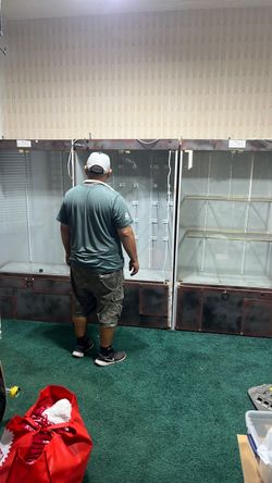 Free display cases sold as in Whittier CA