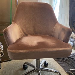 Pink Velvet Office Chair 