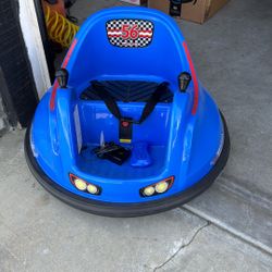 Flybar Bumper Car 12V Ride-on