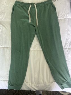 Vuori Performance Joggers (M)