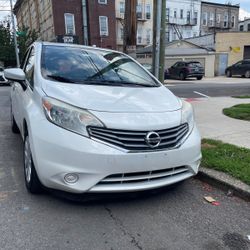 2016 Nissan Versa