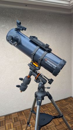Celestron Reflector Telescope with extras