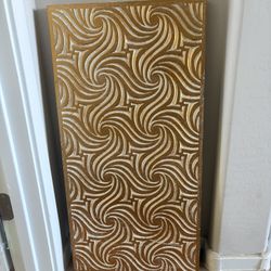 Gold Picture Decor 