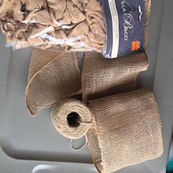Burlap decoratives