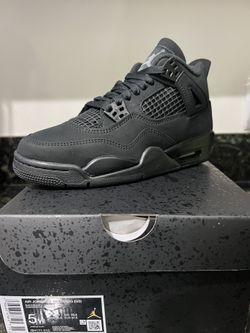 Jordan 4 Black Cat Size 5y / 6.5w