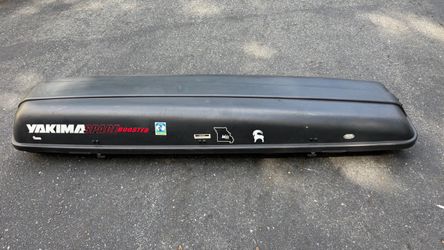Yakima Space Booster Rooftop Cargo Box