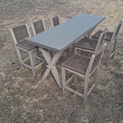 Nice Table - 72 Hr Sale 50$