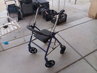 4-Wheel Rollator Walker with Seat