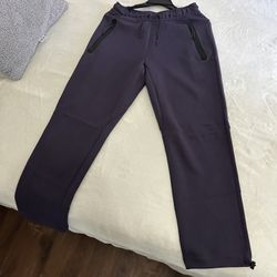 Nike Tech Pants 