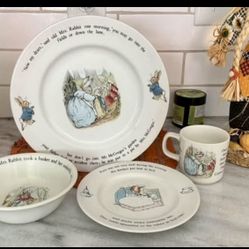 NWOT Wedgwood 1993 Peter Rabbit Childrens 4 Piece  Set