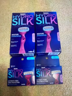 2 Schick Hydro Silk Razor with 2 Refills