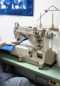 Cover stitch Sewing Machine- Pegasus W500