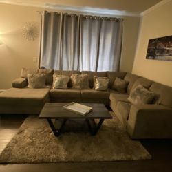 Sectional Couch With Coffee Table And Rug