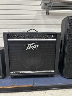 Peavey Amplifier 
