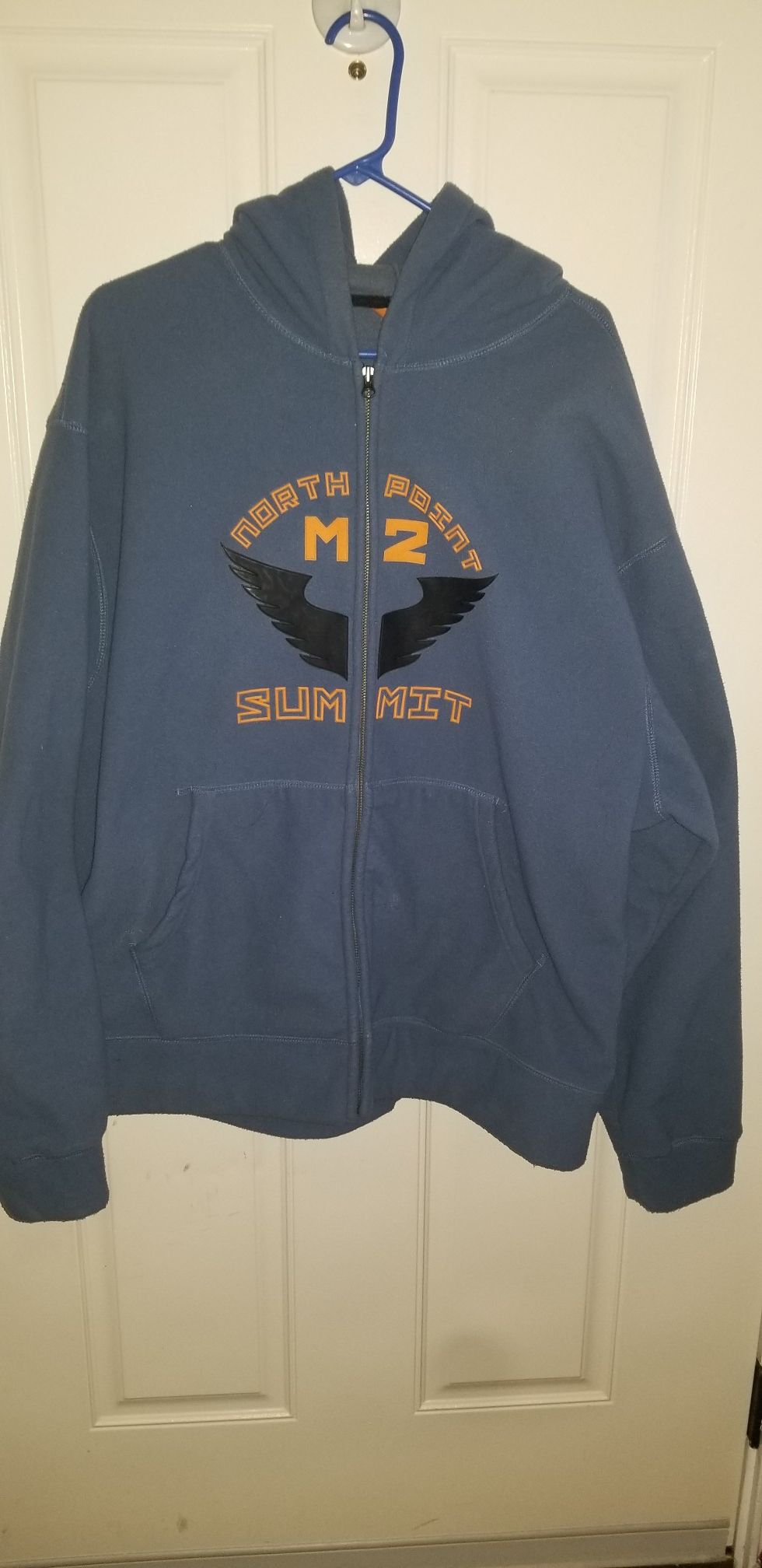 Men's Size 2XL ZIP UP HOODIE