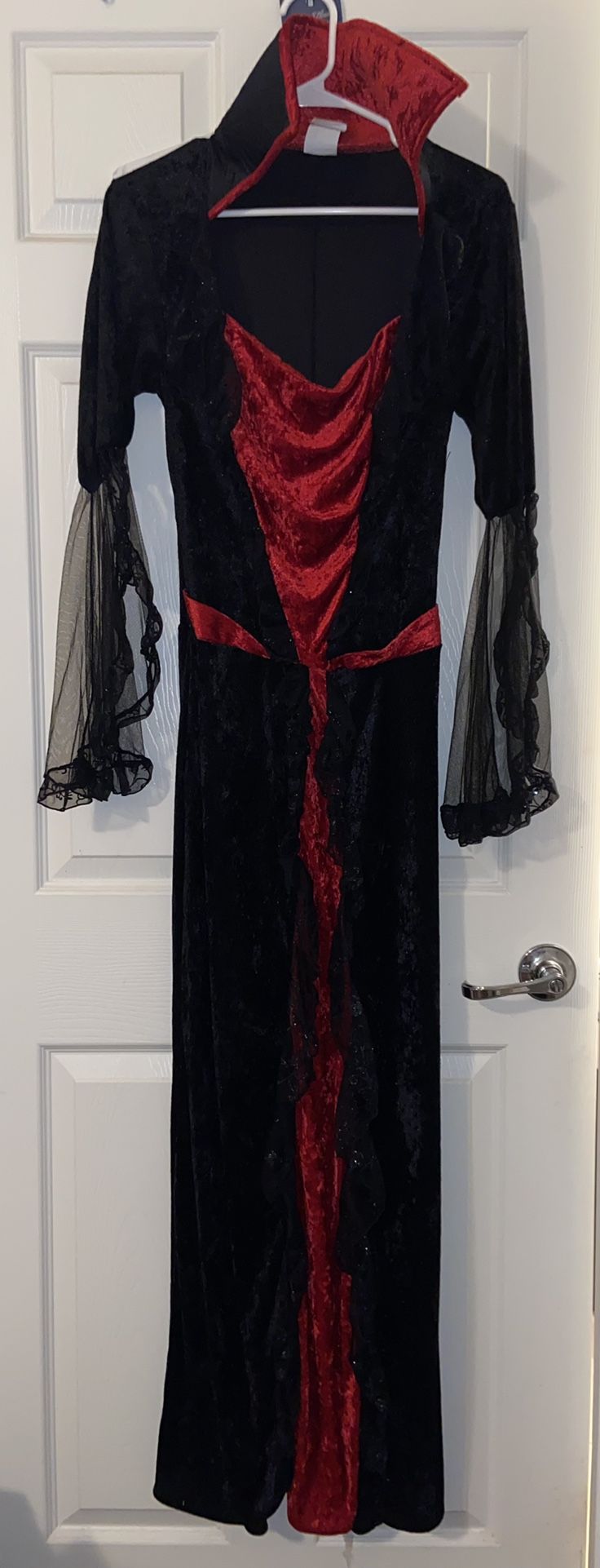 Womans Halloween Costume Vampira (One Size Fits All)
