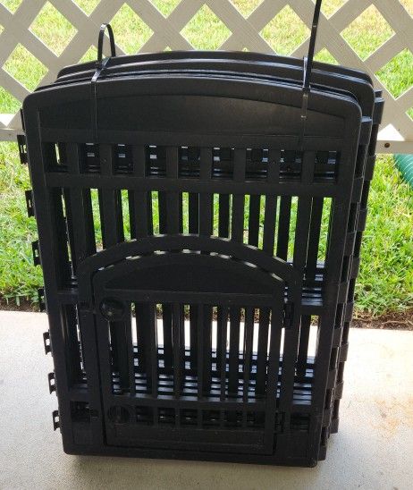8 Panel Plastic Exercise Dog Pen 34"