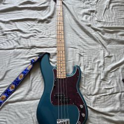 Fender precision Bass 