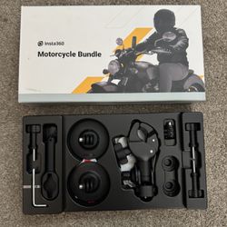 Insta360 Motorcycle Bundle Kit