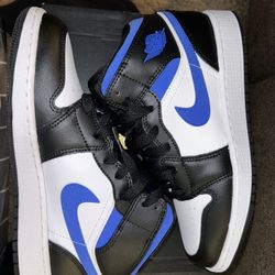 Brand New Air Jordan MIDS