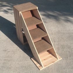 BEAUTIFUL "NEW" CUSTOM MADE SOLID WOOD DOG STAIRS