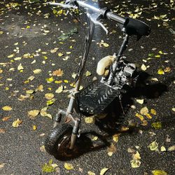 Two stroke seated scooter 50 cc low hours