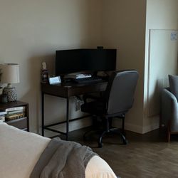 Amazon Basics Classic Puresoft PU Office Computer Desk Chair, Brown