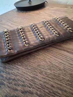 VINTAGE Tory Burch Leather Wallet Clutch - Gold Chain Detailing