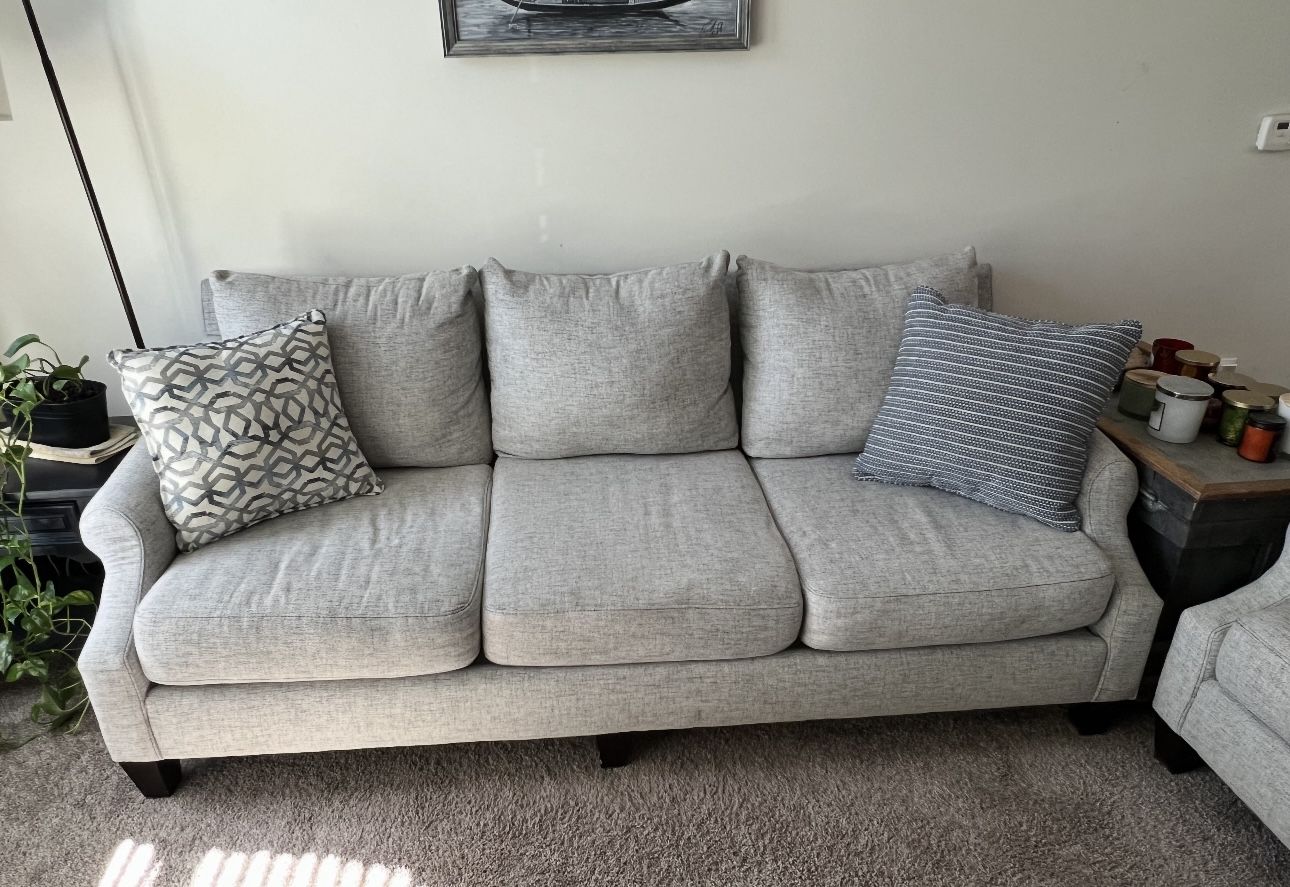 Couch & Love Seat Set