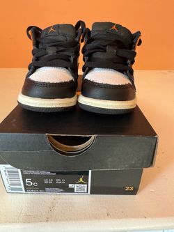 Air Jordan 1 Toddler Sneakers Size 5C