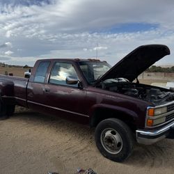 3500 2 Door Long Bed Work Truck 