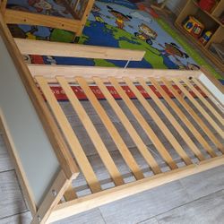 Kids Bed With Mattress