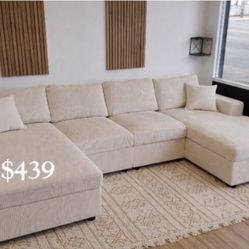 Gorgeous ‼️ 2-Pc Ivory Sectional Sofa Set (Assembled)