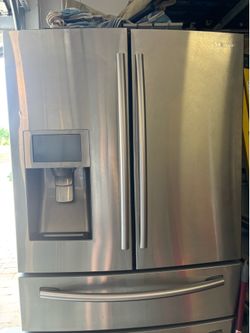 Samsung refrigerator with iPad