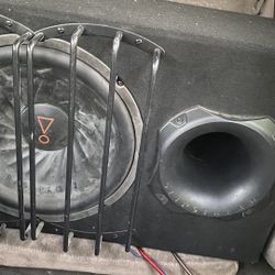 JBL BASSPRO 12” Subwoofer  Amplifier 