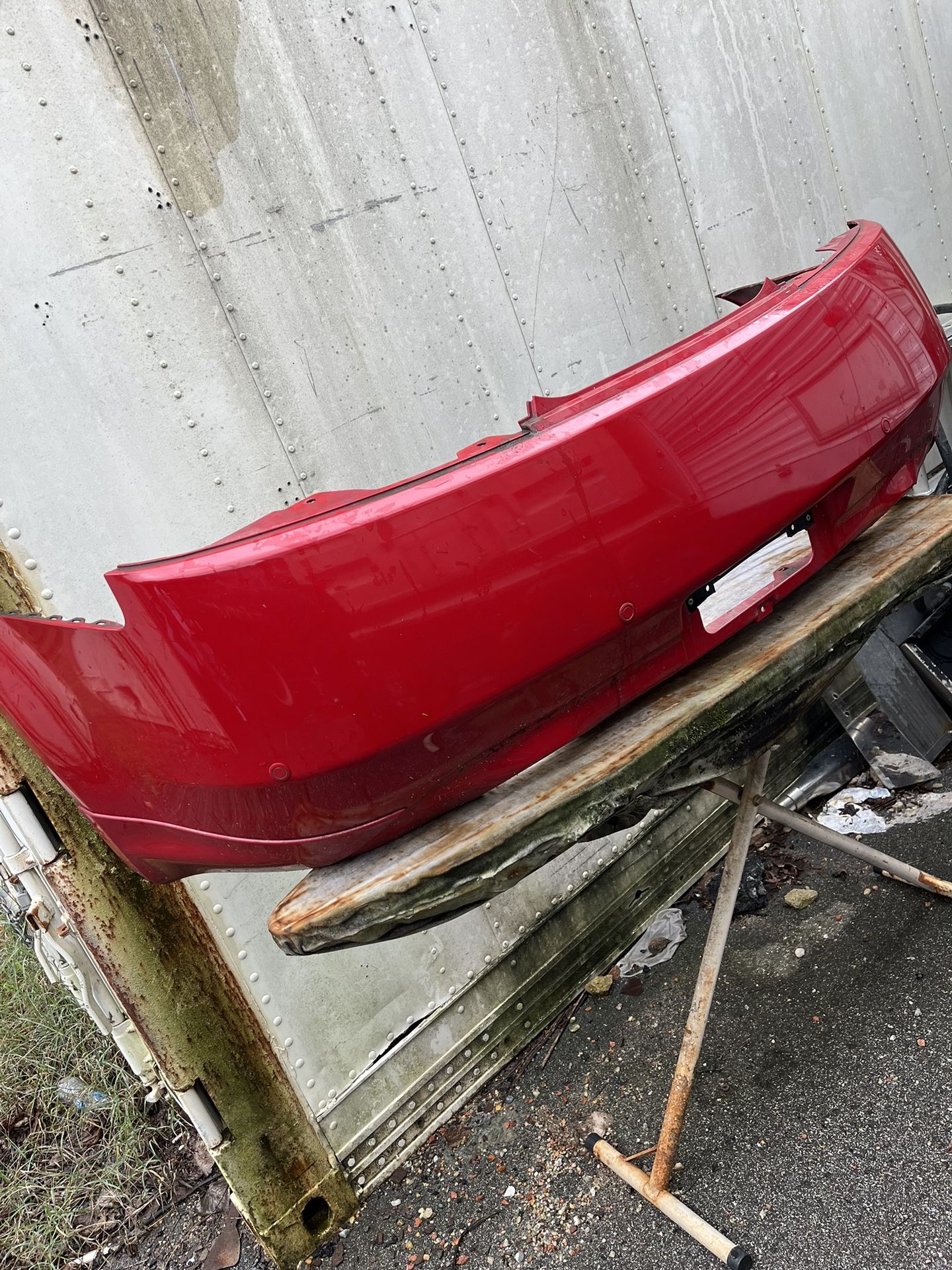 Infiniti G37s coupe red rear bumper 