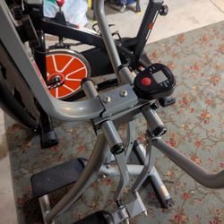 Elliptical ***LIKE NEW*** 
