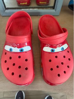Lightning McQueen crocs