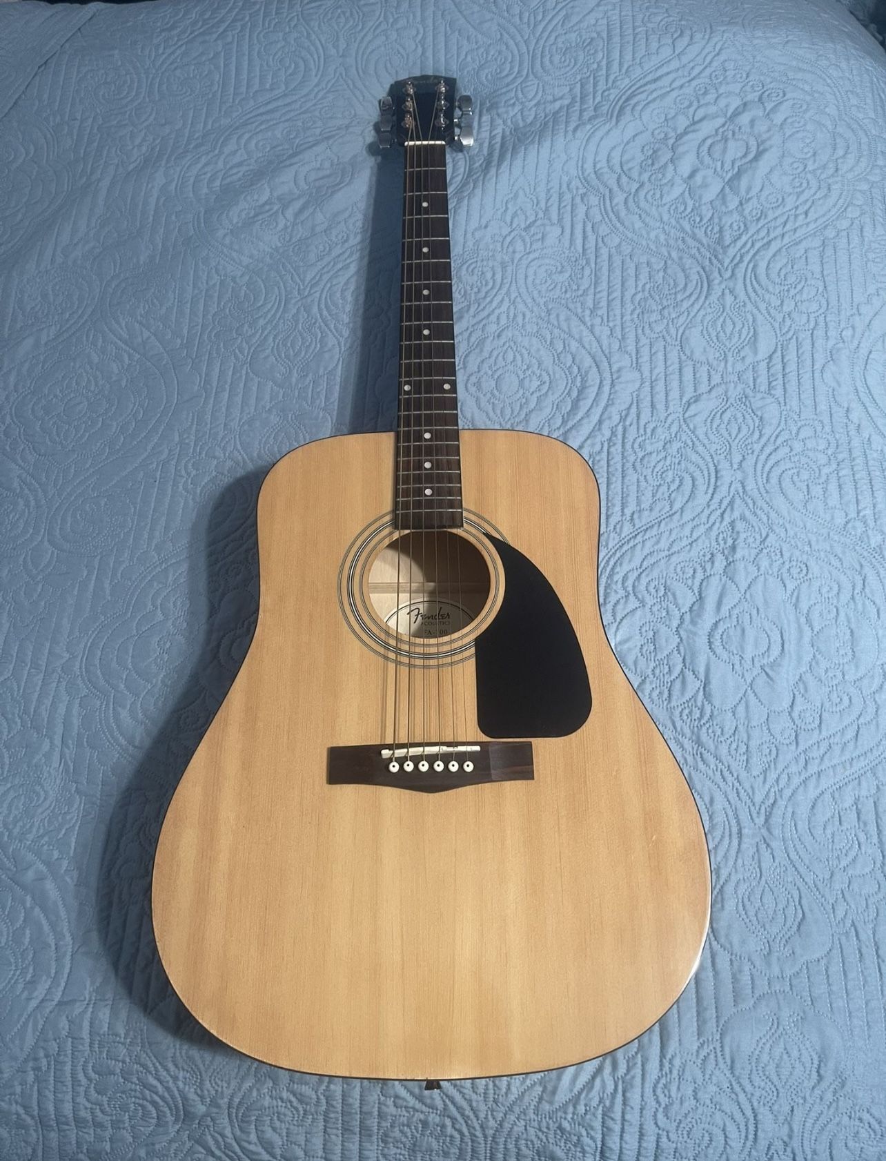 Fender Acoustic Guitar FA-100