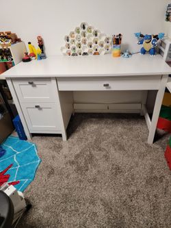 Kid computer/ school desk