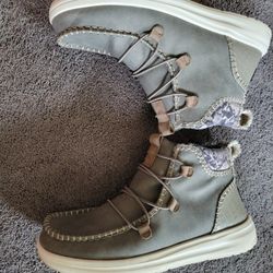 Hey Dude Eloise Booties Size 10 Women