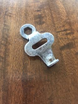 Vintage skate key