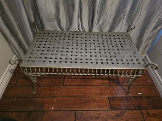 Bombay vintage iron bench