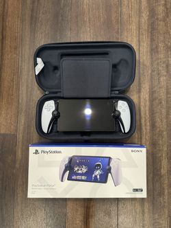 PlayStation Portal – Like New Condition